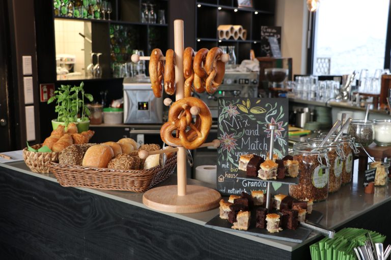 Bardots Bakery, Almodovar Hotel