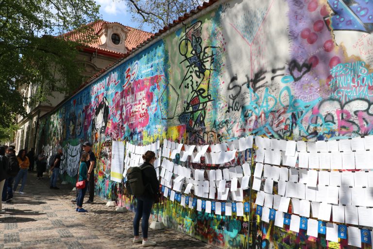 John Lennon Wall, Prague