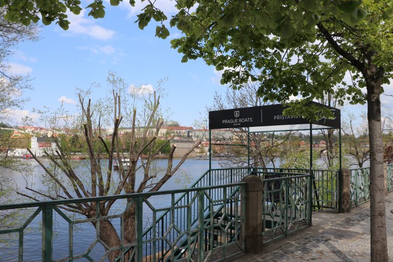 Prague River Cruises, Czech Republic Travel Blog