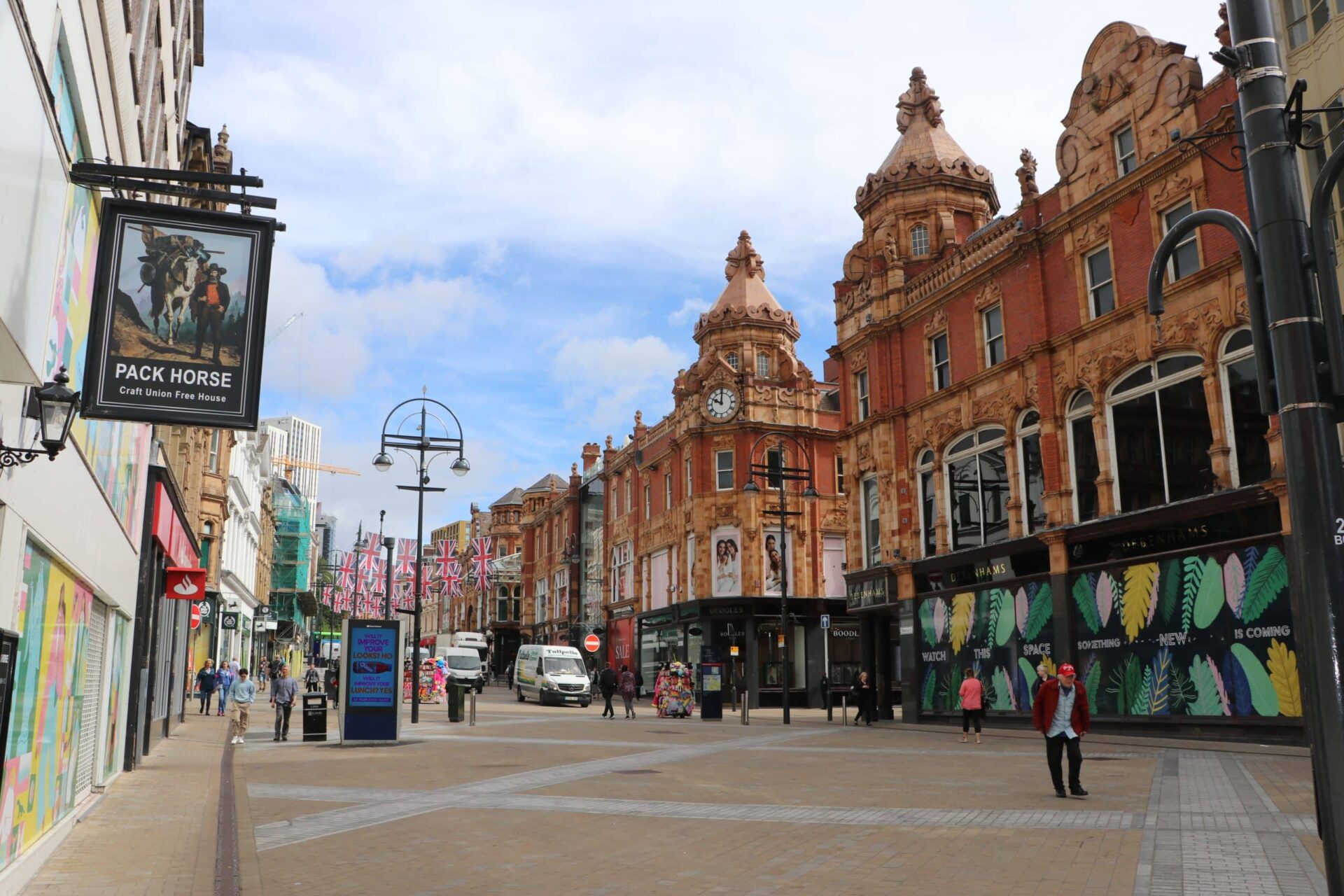 LOUIS VUITTON - 98 Briggate, Leeds, West Yorkshire, United Kingdom