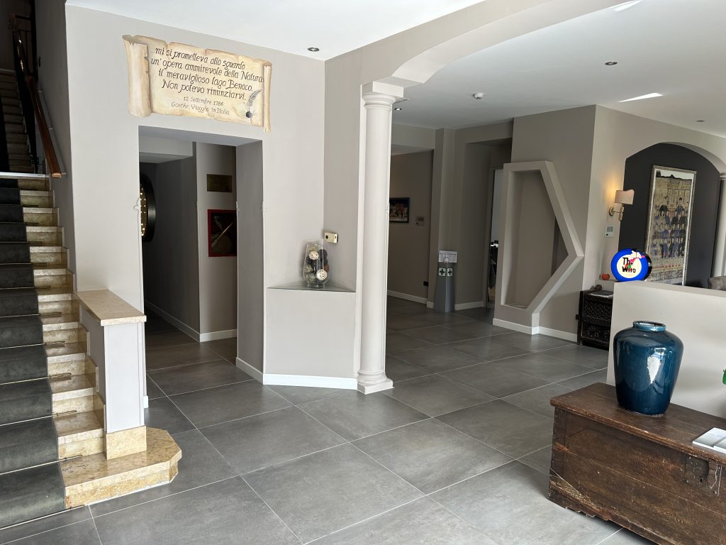 Hotel Benaco Reception, Desenzano, Italy