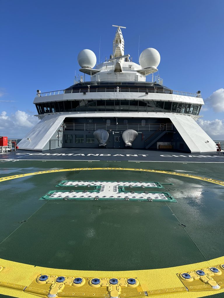 Helicopter-Pad-and-Deck