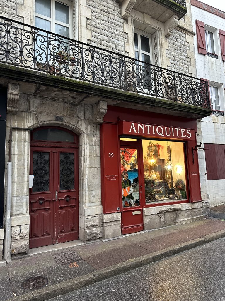 Antiquites Biarritz