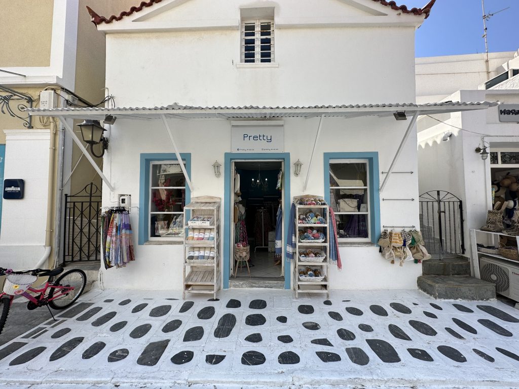 Pretty, Chora, Andros